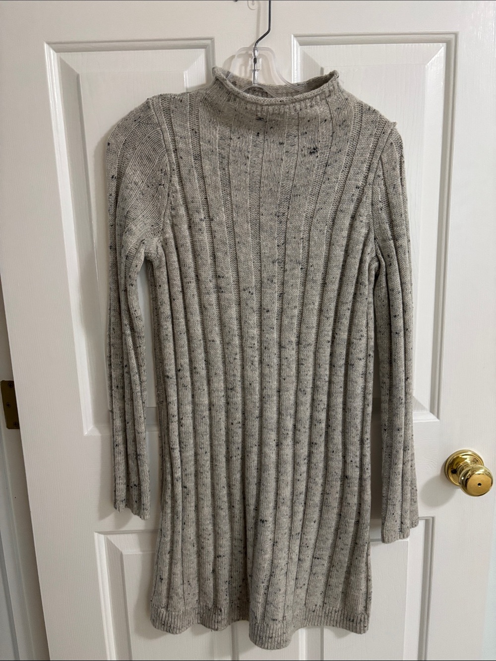 Madewell Speckled Knit Ribbed Sweater Dress in Light Gray